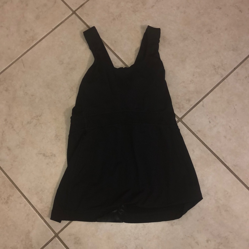 Black lululemon athletic tank top